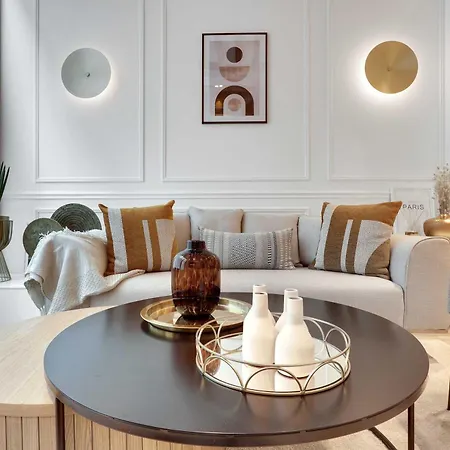 بيت للعطل Historical House In The Heart Of *