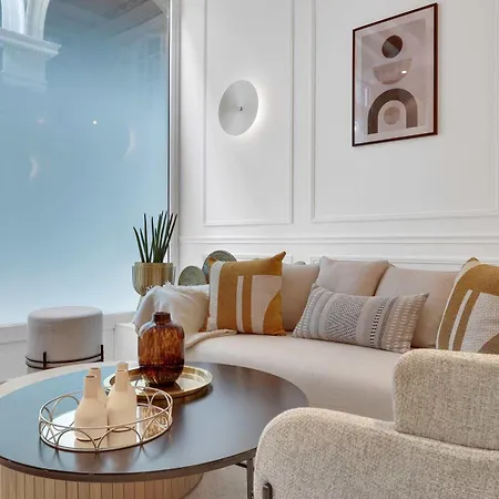 Historical House In The Heart Of بيت للعطل باريس