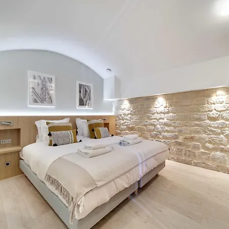 Historical House In The Heart Of *