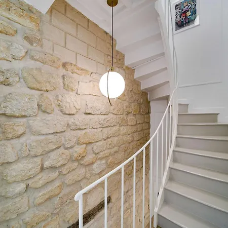 Historical House In The Heart Of Tatil Evi Paris