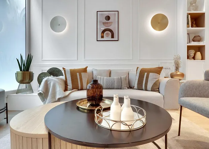 بيت للعطل Historical House In The Heart Of *