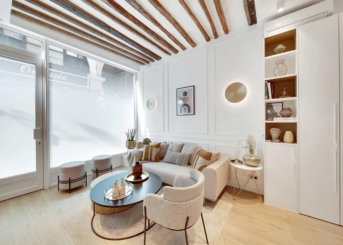 بيت للعطل Historical House In The Heart Of *