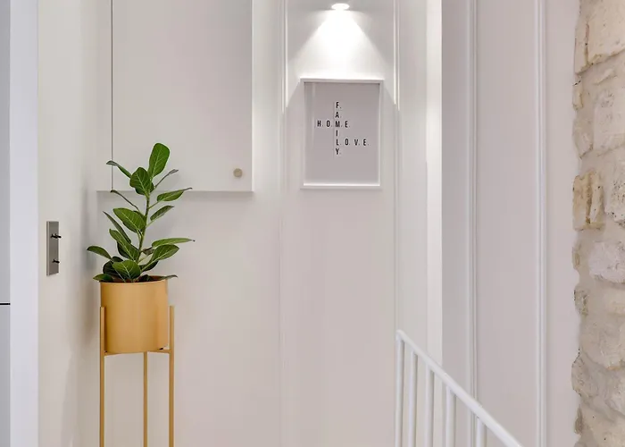بيت للعطل Historical House In The Heart Of